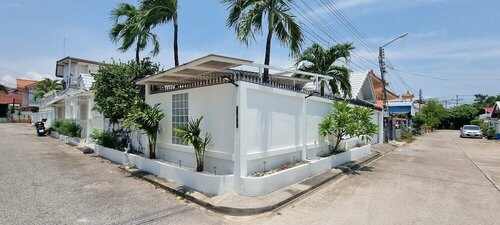 Rosewood Pool Villa Pattaya 2