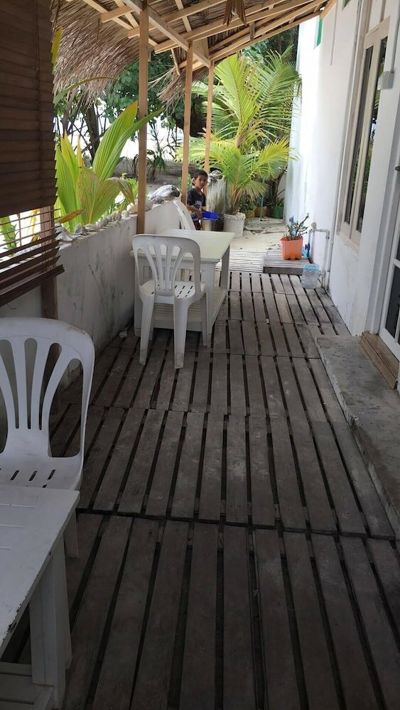 Фото Beach Heaven Maldives - Ocean Vibes Guesthouse