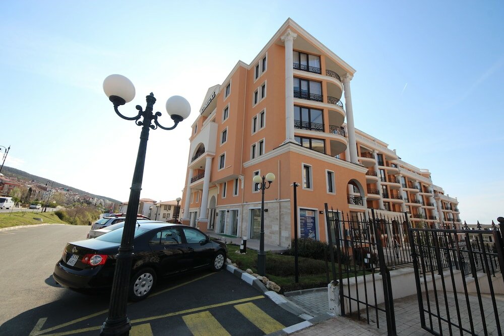 Фото Menada Admiral Apartments