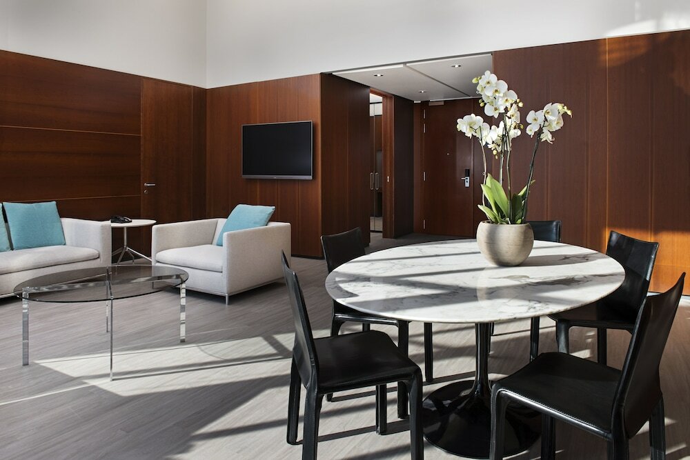 Фото DoubleTree by Hilton Turin Lingotto