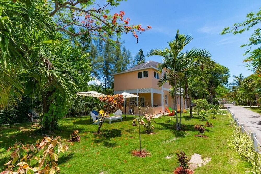 Фото Blue Ocean Village House at Cable Beach