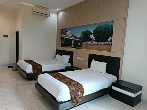 Гостиница Shafira Hotel Yogyakarta в Джокьякарте