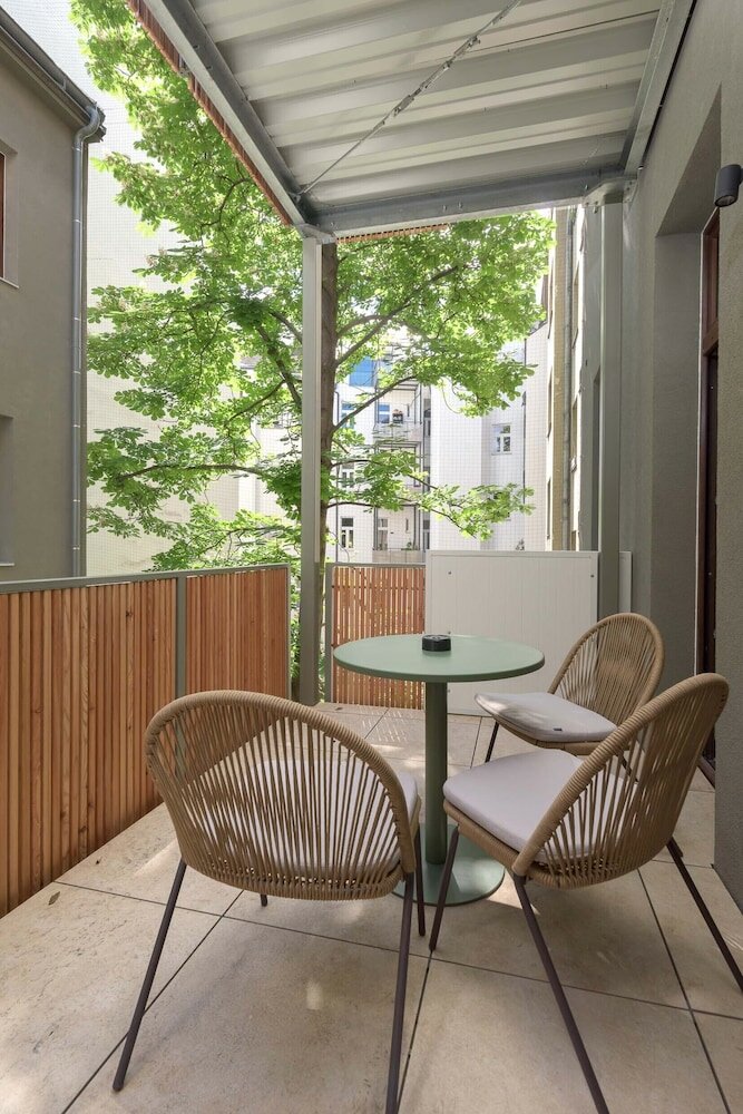 Фото Limehome Vienna Karajangasse