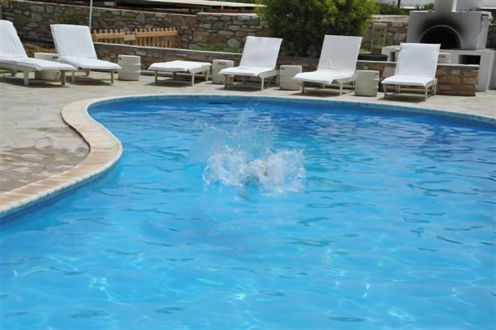 Фото Anezina Village