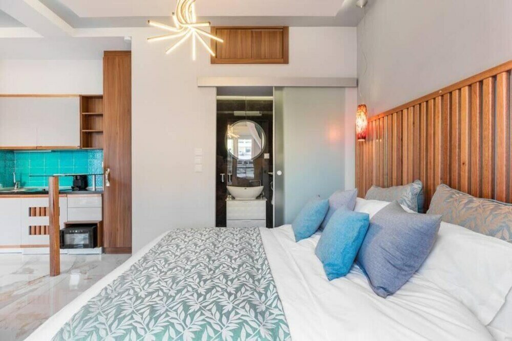 Фото KSquared Nilie Hospitality Mgmt