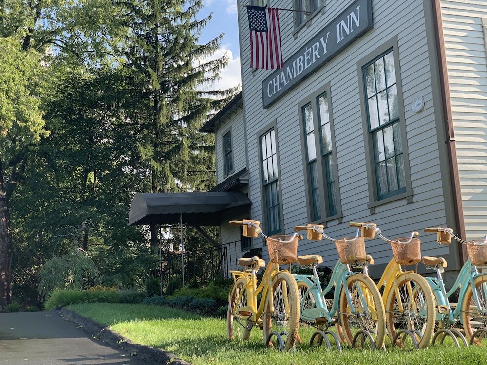 Фото Chambery Inn