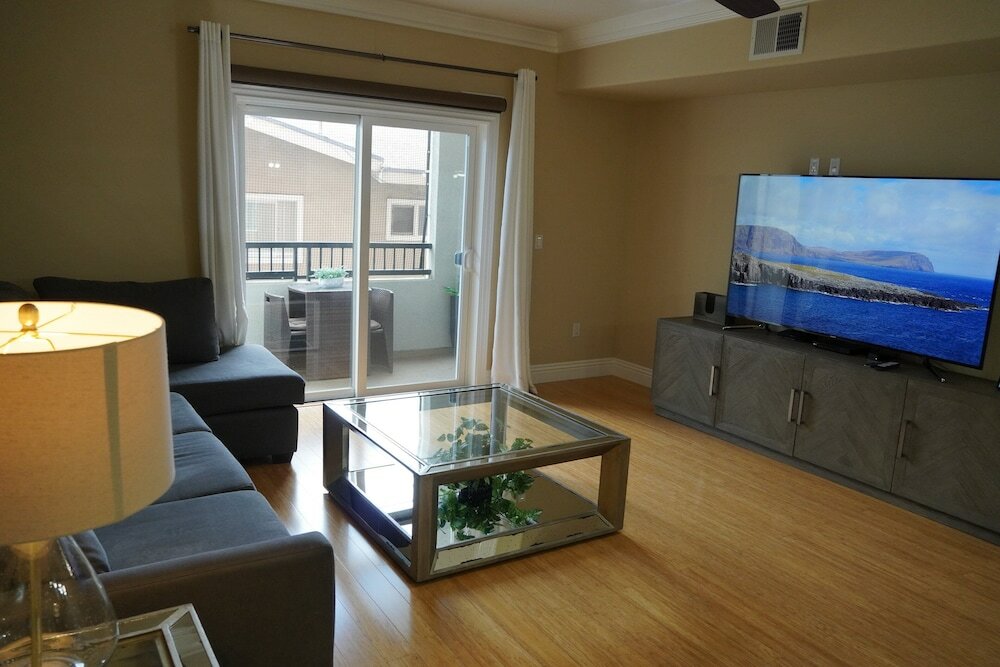 Фото Balmoral Apartments