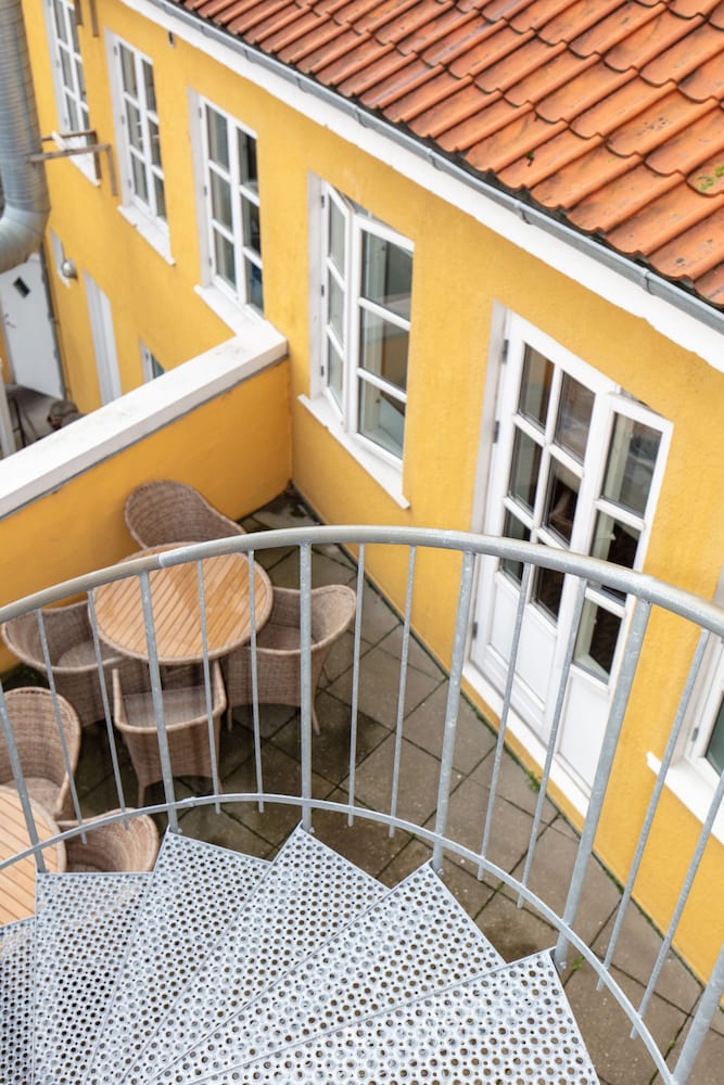 Фото 99474858414