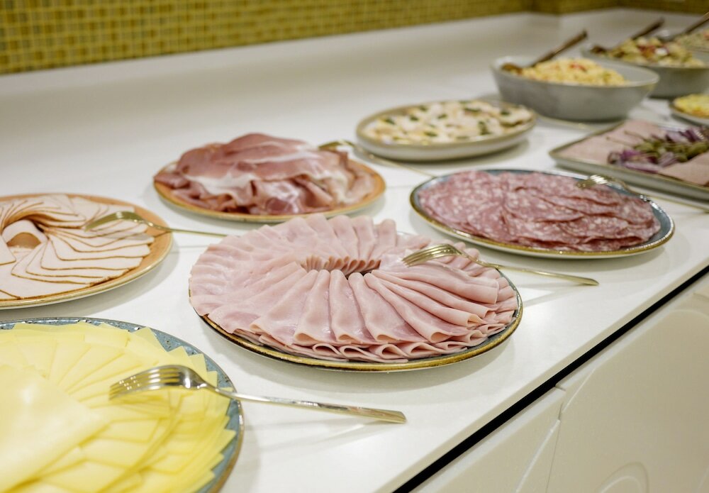 Фото DoubleTree by Hilton Brussels City