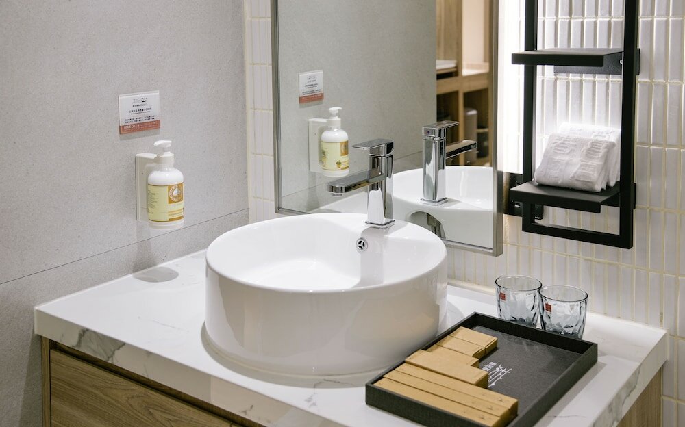 Фото Spring's Rhapsody Hotel