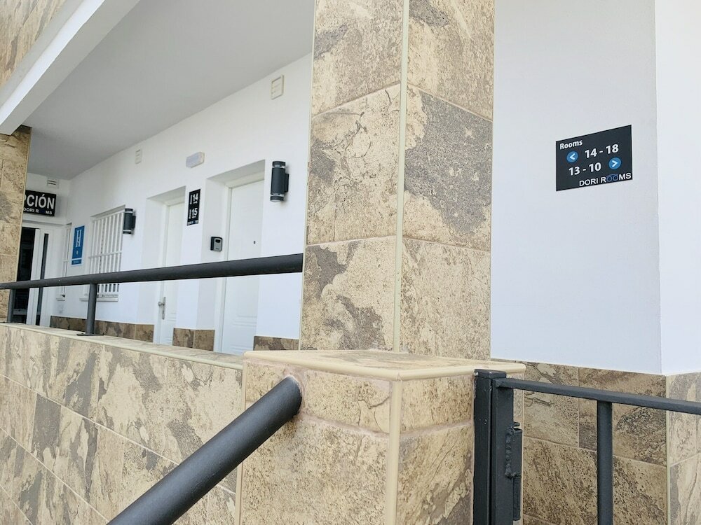 Фото Dori Rooms Hostal