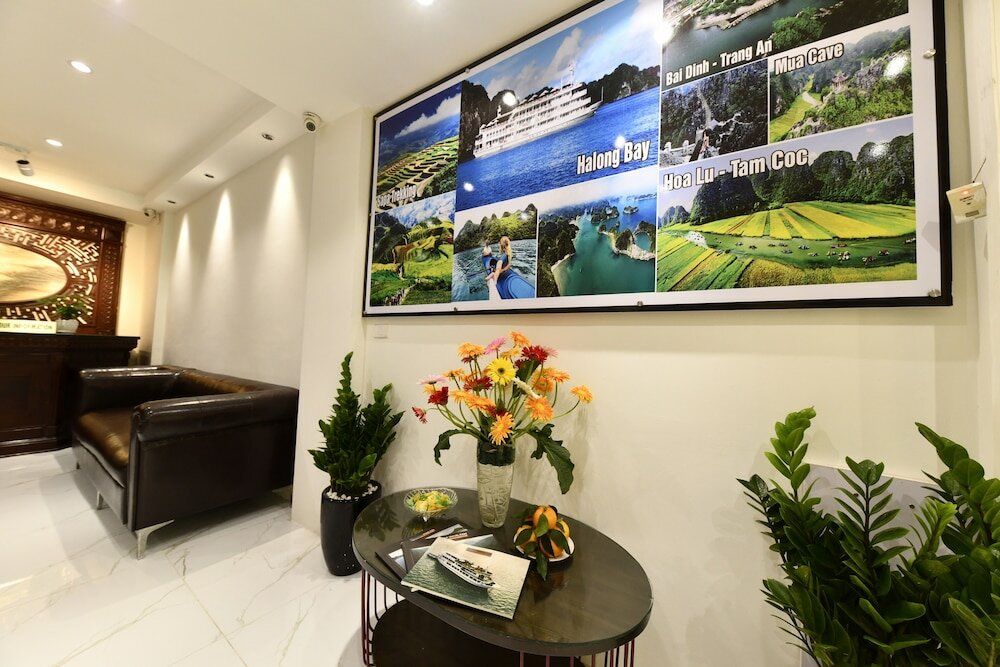 Фото Phoenix Legend Hotel