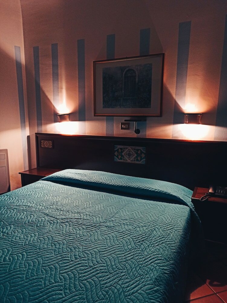 Фото Hotel Plaza Caltanissetta