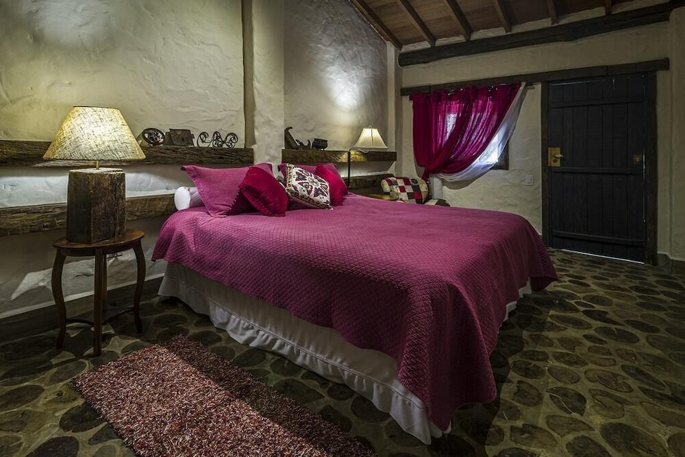 Фото Hospedaria Casa da Pedra