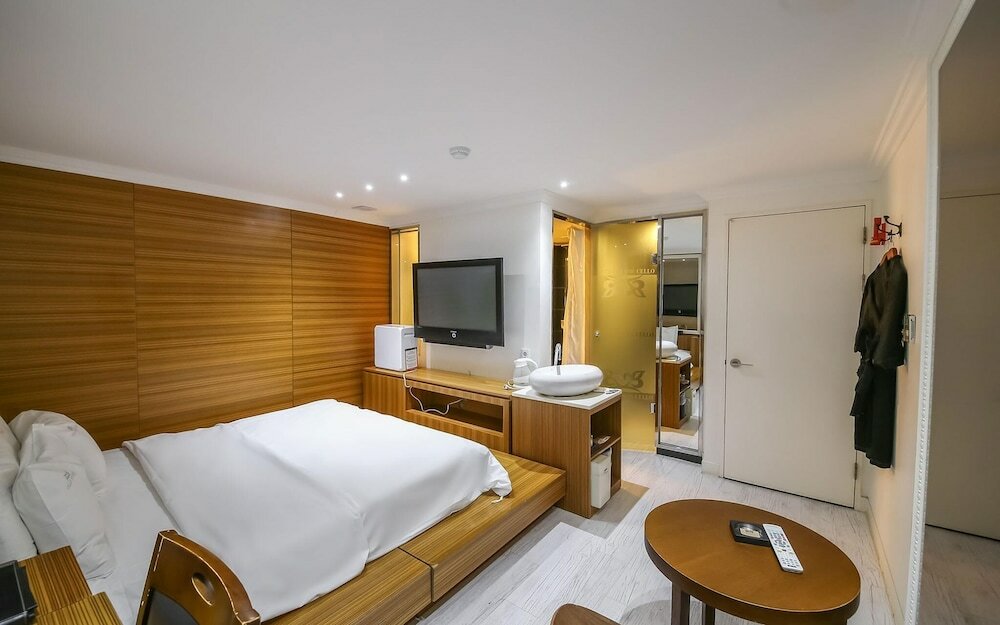 Фото Jamsil Cello