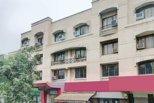 Capital O 45621 Tuliipstays Hotel Ashok Bhiwandi