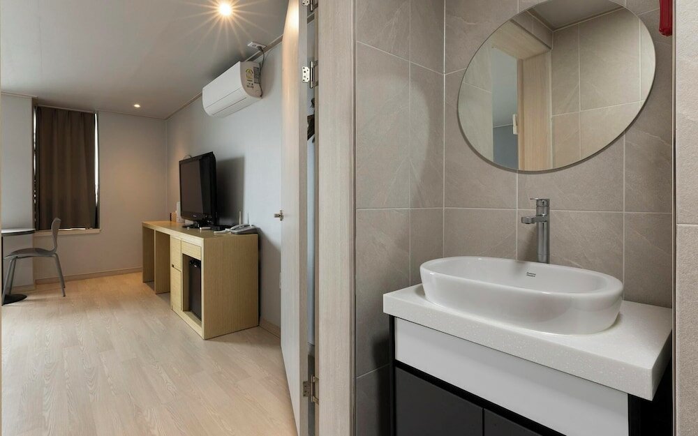 Фото Busan Youngdo M