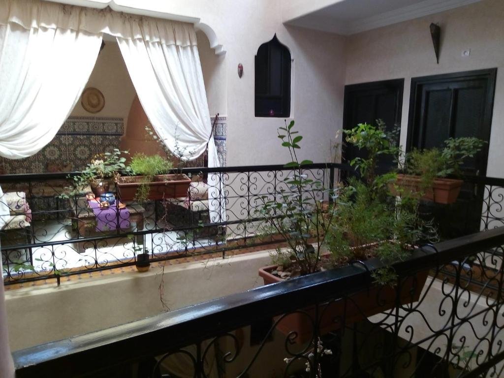 Фото Riad Zinnha