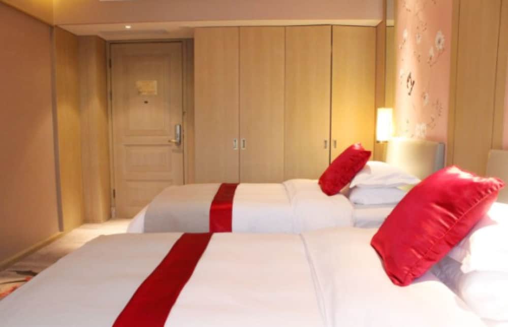 Фото DoubleTree by Hilton Weihai