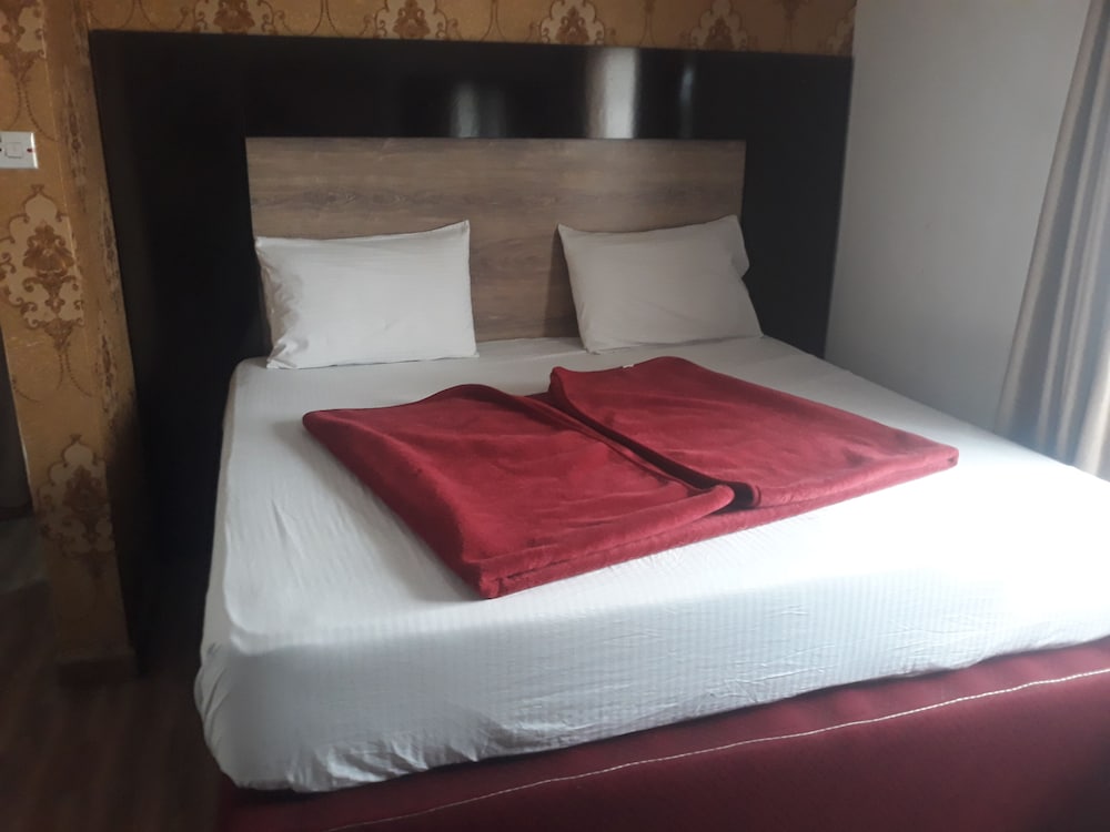 Фото Laurel Blue Suites