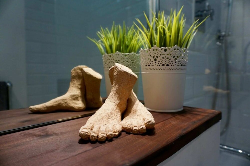 Фото Beautiful Canalside 1-bedroom Flat With Terrace