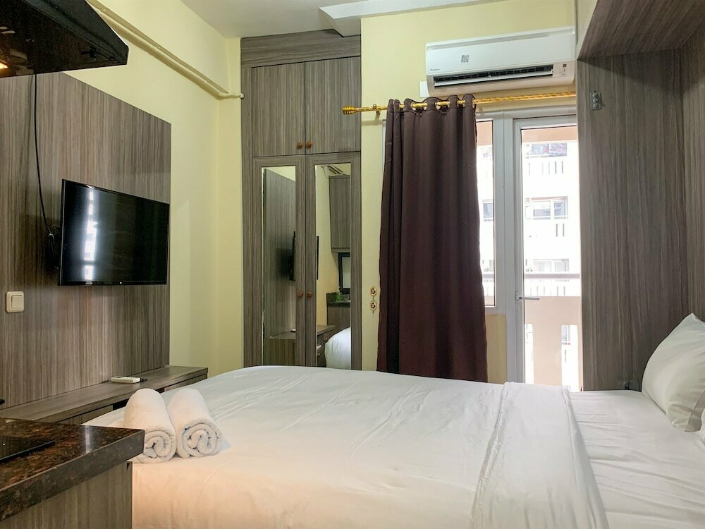 Hotel Comfy And Best Deal 2Br At Green Pramuka City Apartment, Jakarta, photo