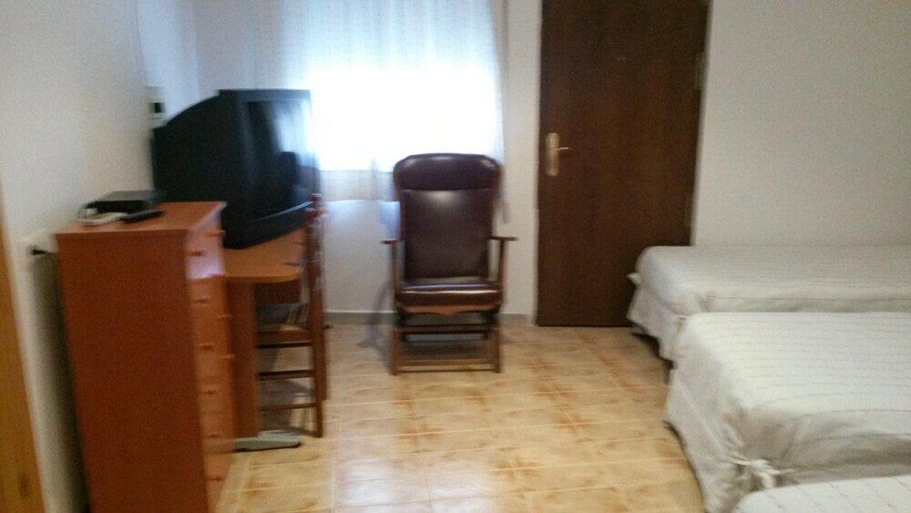 Фото Hostal Virgen del Pilar