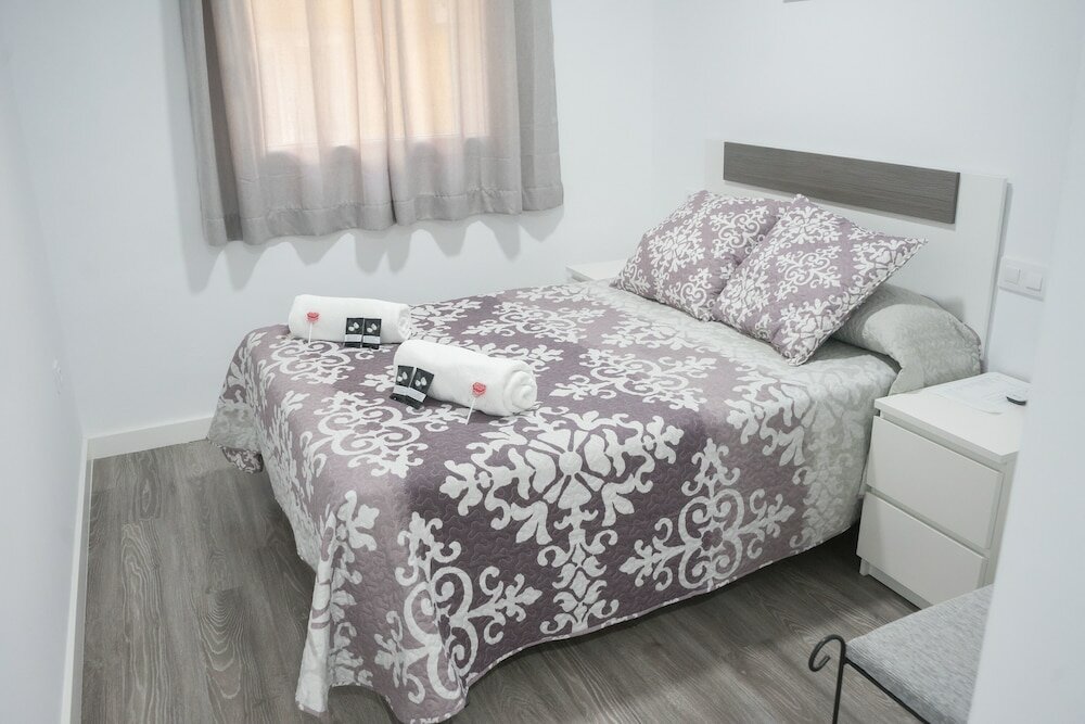 Фото Hostal Goyesco Plaza