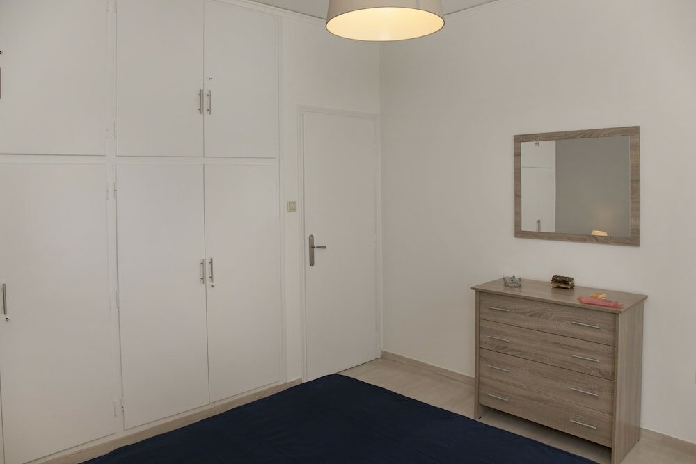 Фото Athens Gem near Archaeological Museum by Ghh