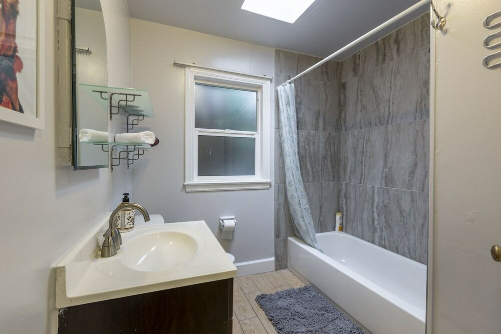 Фото Marbella Lane Duplex Redwood City