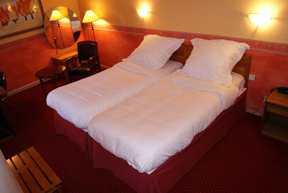 Фото Hôtel 1er Consul Rouen