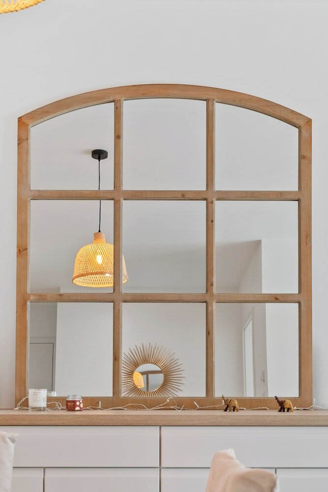 Фото Stylish Apt Bouneweg-Süd Book Now Id225