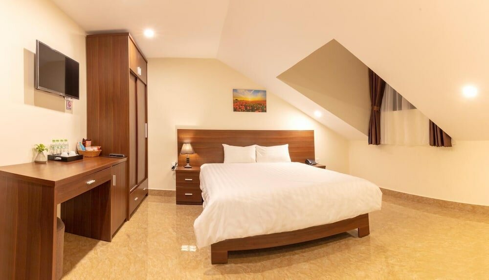 Фото Huyen 179 Hotel