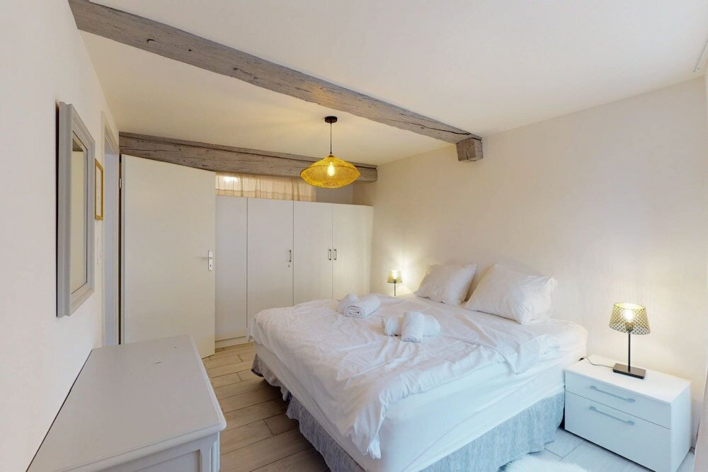 Фото Beautiful Apartment in the Heart of the old City