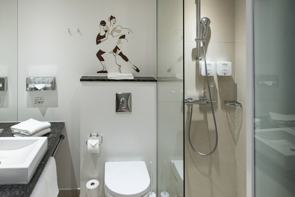 Фото Tivoli Hotel