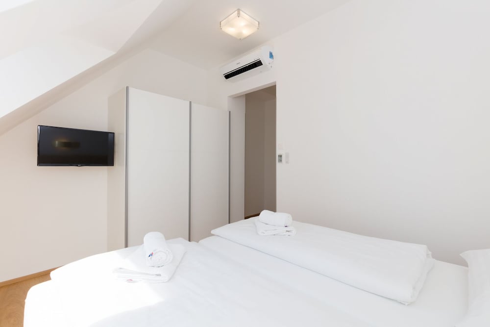 Фото City Center Tabor Luxury Apartments