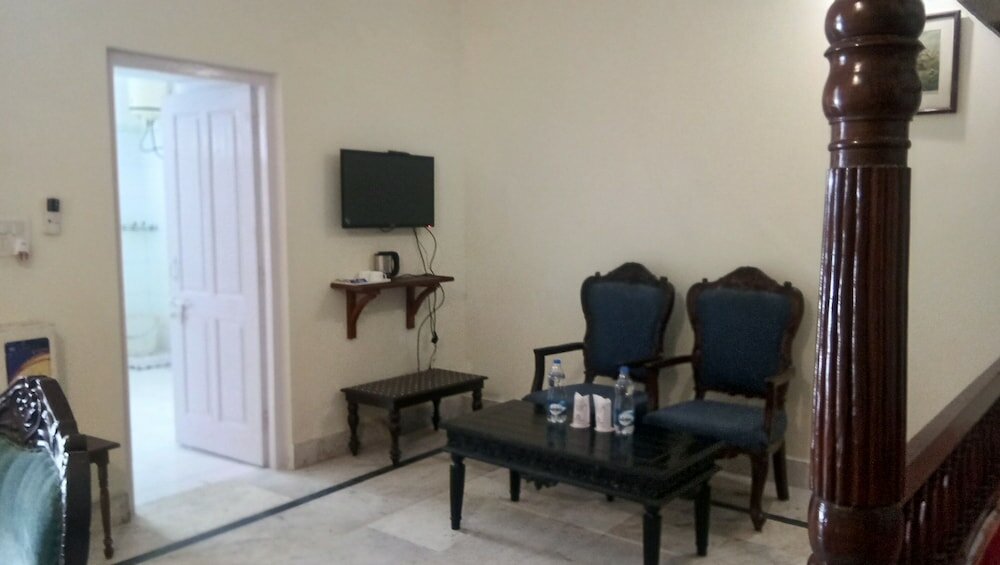 Фото Aamod Mudfort Kuchesar