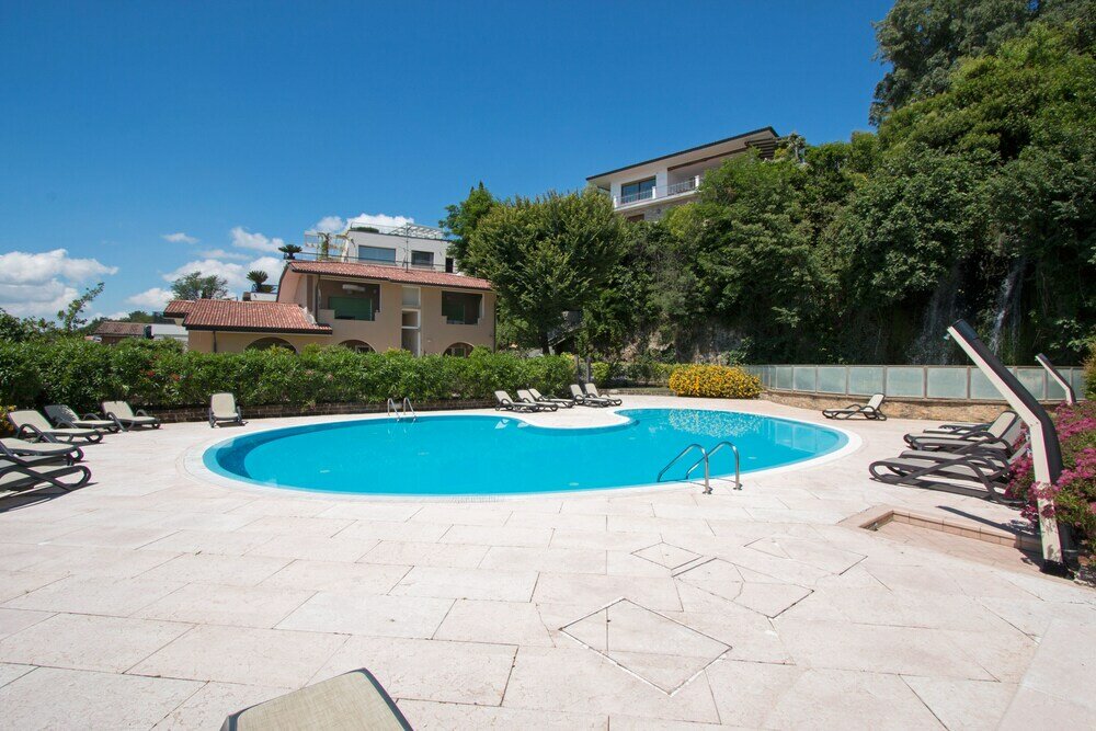 Фото La Cascata Apartments by Wonderful Italy