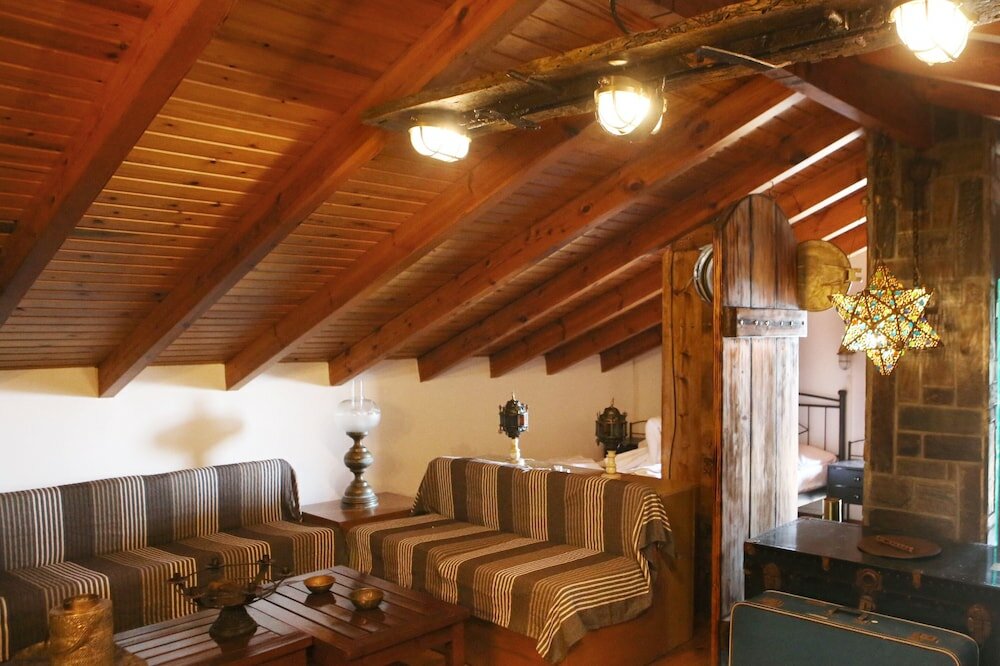 Фото Captain Ikaros