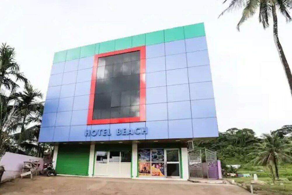 Фото отеля 2