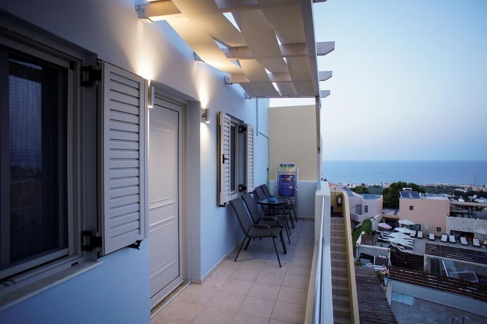 Фото Sandika Apartments