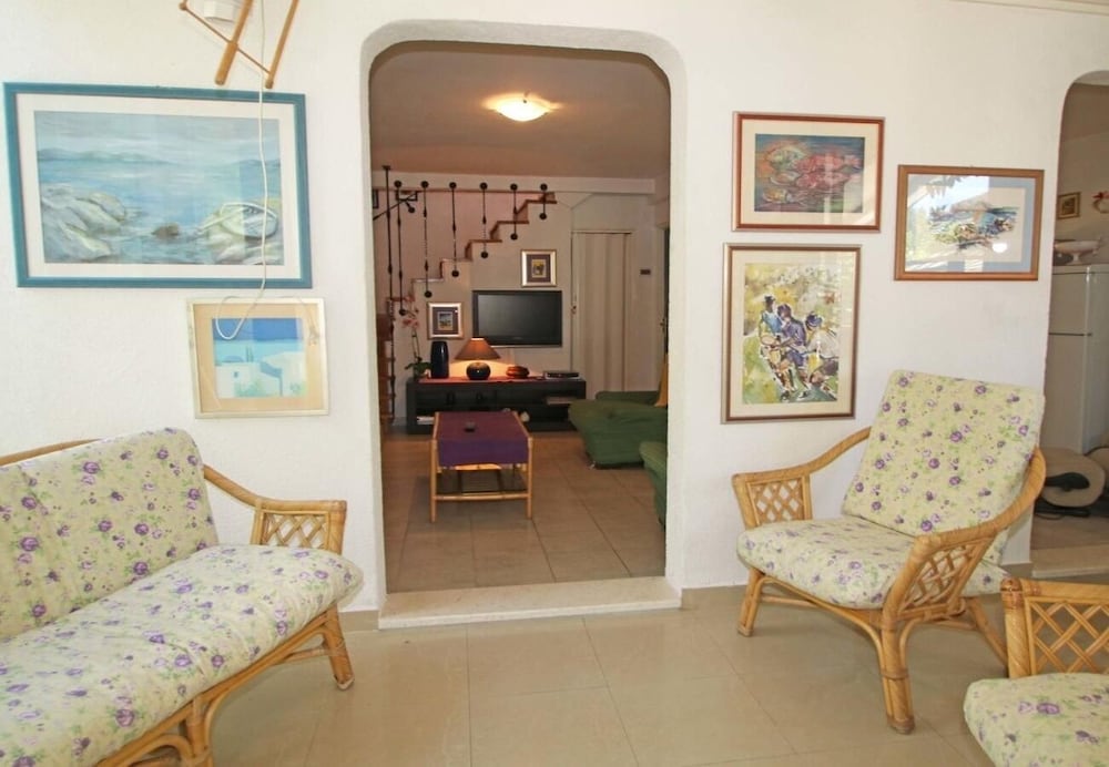 Фото Zeljko - With Nice Garden - H