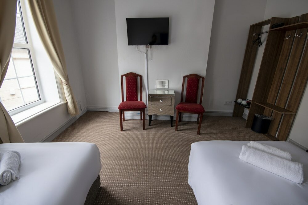 Фото Royal Hotel Kettering