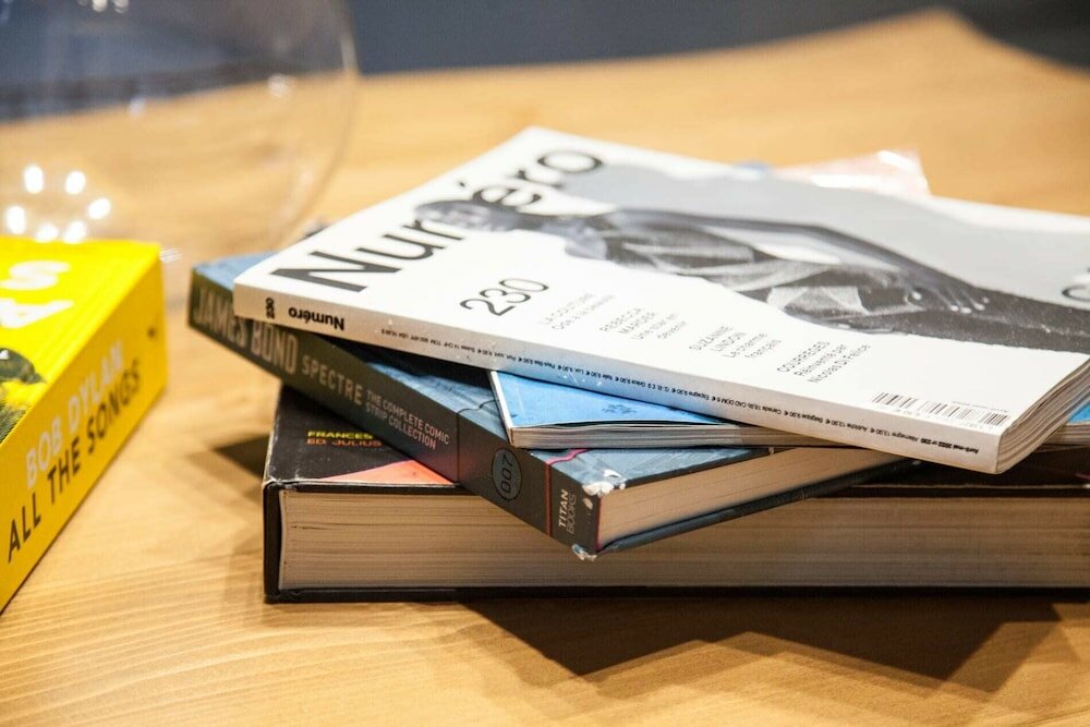 Фото Modern Industrial Apt In Neos Kosmos