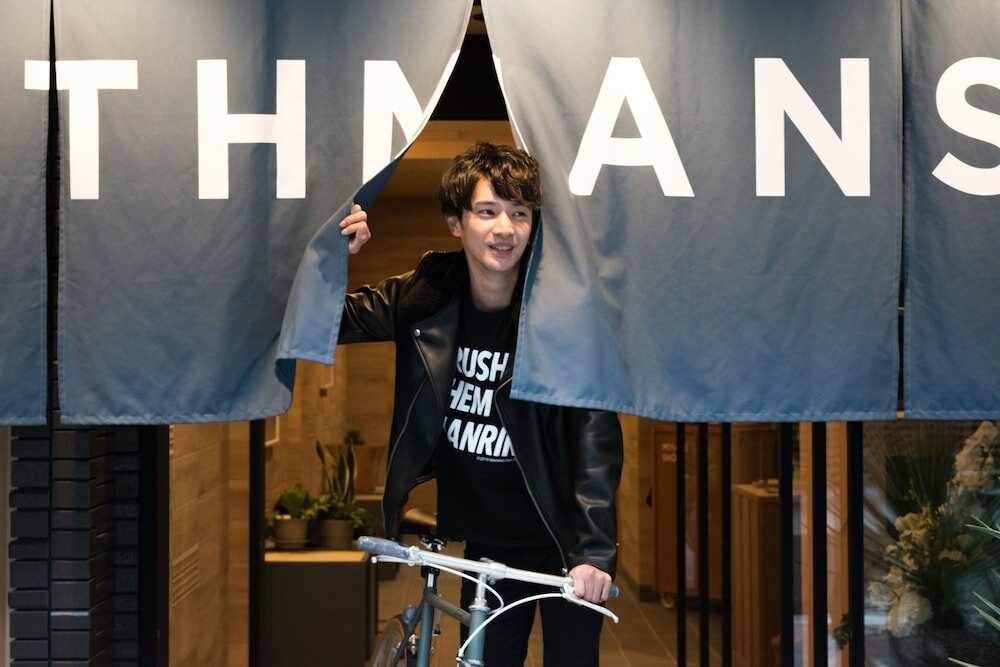 Фото Earthmans Osaka-Jo