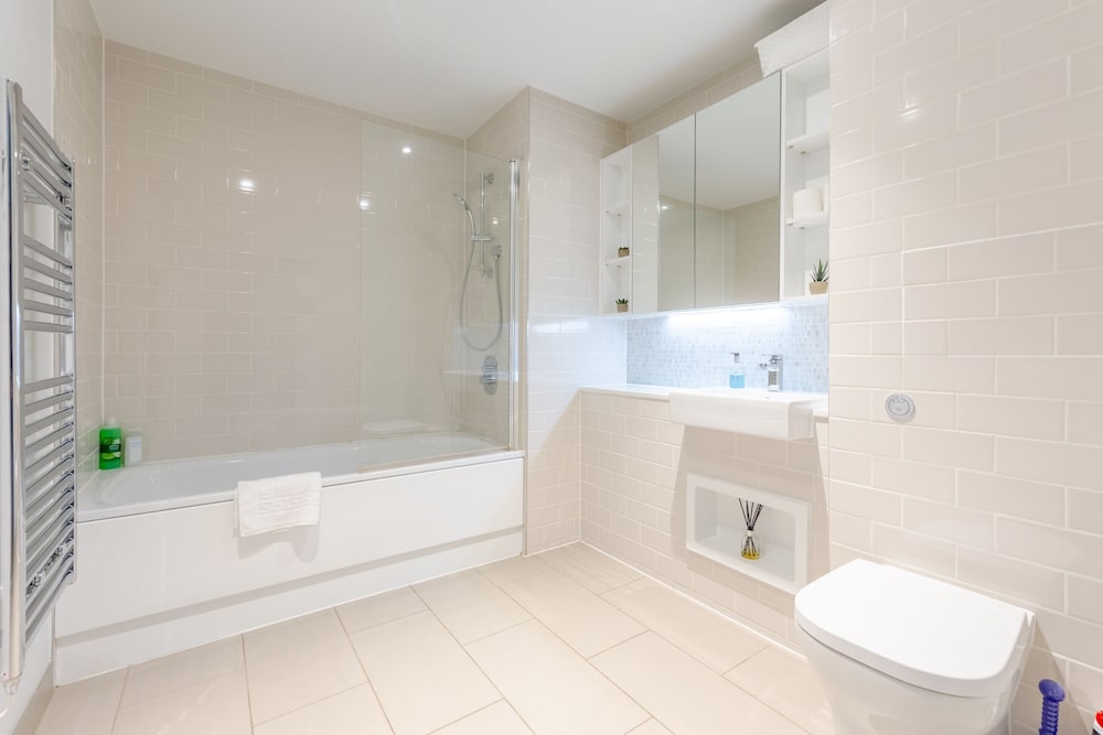 Фото Bright Flat in Elephant & Castle