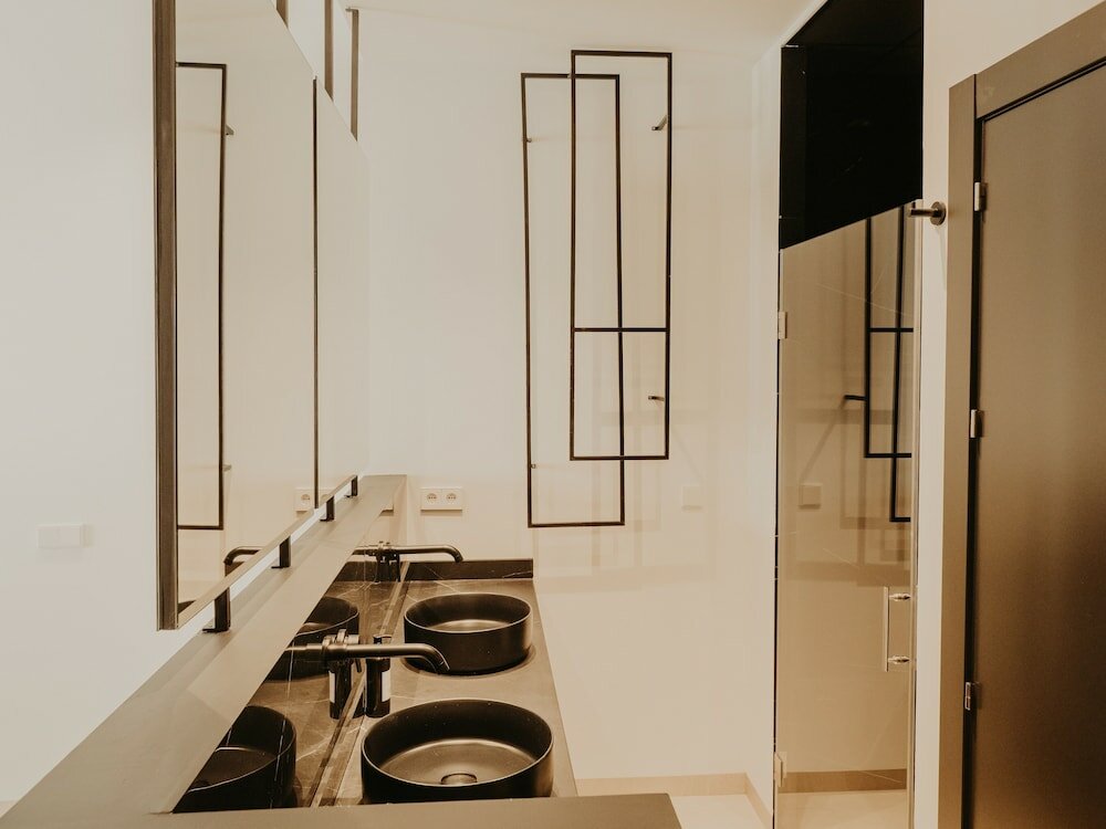 Фото Comfy Studios