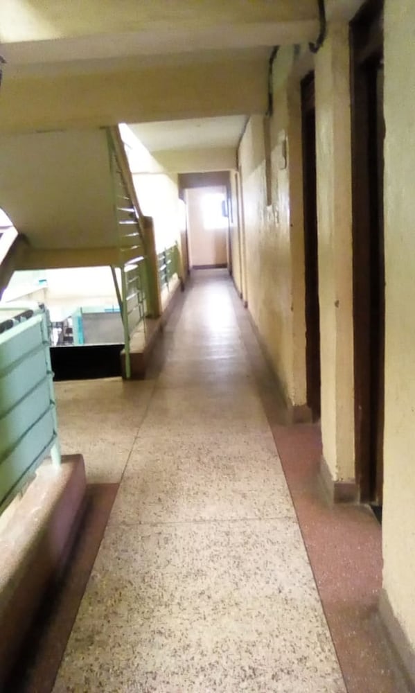 Фото Loika Guest Lodge - Nakuru