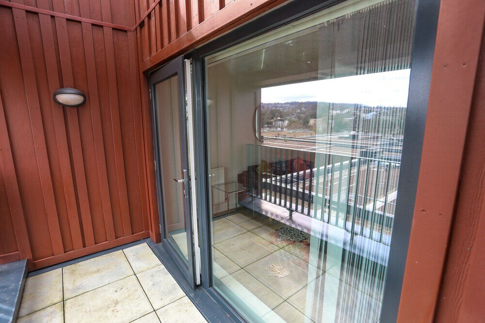 Фото Exquisite One Bed Apartment