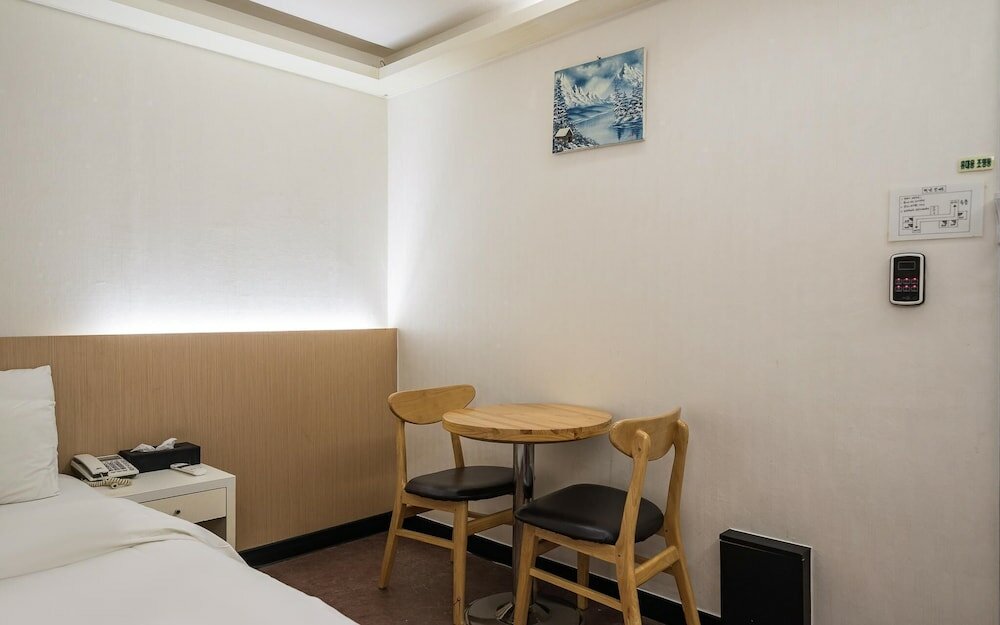 Фото Jongno Nova